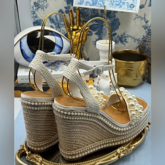 🆕 GIANNI BINI 🧿 NWOB Savanna Pearl Ornamented Platform Wedge Sandals, Sz 8 - Picture 10 of 14